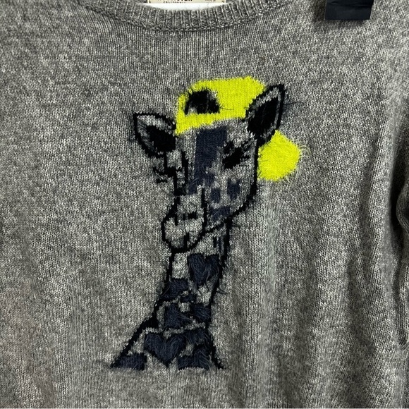 Hollister Fuzzy Giraffe Cropped sweater XS pullover crewneck super soft new grey - Picture 2 of 6